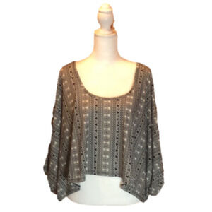 MATERIAL GIRL Vibrant Fun Print Crop Top! Size XS